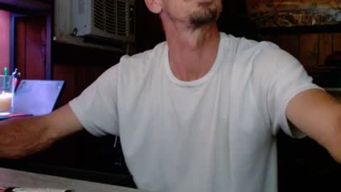 Snapshot of comic_king27 chatting on September 18, 2025, 11:29 pm Nelson or ComicKing and sometime Peachy143 online show from September 18, 2025, 11:29 pm