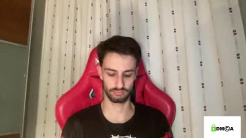 Snapshot of commanded chatting on January 6, 2026, 7:06 pm commanded online show from January 6, 2026, 7:06 pm