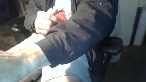 comnfromme1 online show from December 14, 2024, 1:17 am