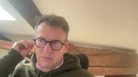 Snapshot of compay69 chatting on January 3, 2025, 12:52 pm compay69 online show from January 3, 2025, 12:52 pm