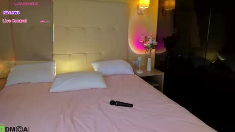 completee_fool online show from November 12, 2025, 1:06 am