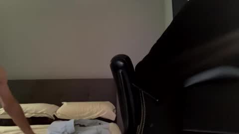 con8188 online show from November 4, 2025, 4:22 am