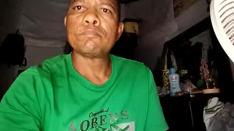 Miguel online show from December 22, 2025, 4:09 am