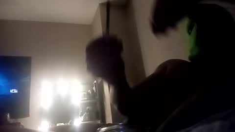 connahoj24 online show from November 21, 2025, 3:27 am