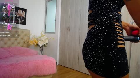 conni_f00x online show from April 10, 2026, 7:18 pm