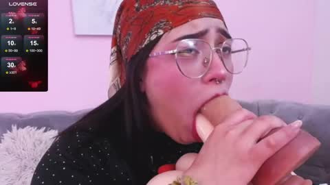 Snapshot of connie_haze chatting on September 26, 2025, 10:36 pm Connie online show from September 26, 2025, 10:36 pm