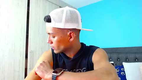 Snapshot of connor_garrett chatting on March 7, 2025, 7:27 pm Connor online show from March 7, 2025, 7:27 pm