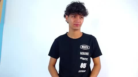 Snapshot of connor_garrett chatting on September 16, 2025, 10:44 pm Connor online show from September 16, 2025, 10:44 pm