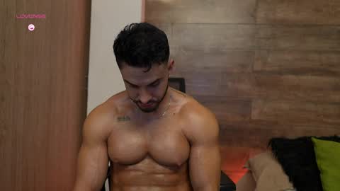 connor_h1 online show from April 11, 2026, 7:45 am