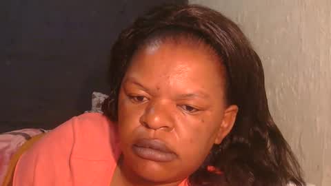 conny online show from November 5, 2025, 3:28 am