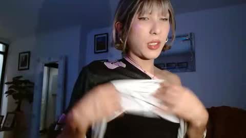 conny online show from May 5, 2026, 4:42 am