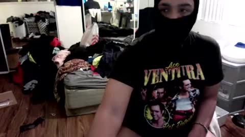 Snapshot of coodimoodi24 chatting on December 13, 2024, 9:35 am coodimoodi24 online show from December 13, 2024, 9:35 am