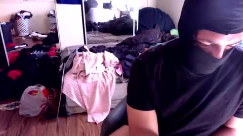 Snapshot of coodimoodi24 chatting on December 17, 2024, 8:10 pm coodimoodi24 online show from December 17, 2024, 8:10 pm