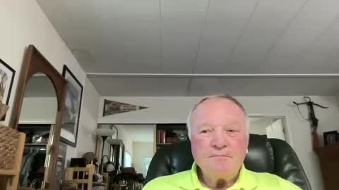 Snapshot of cookoosnest chatting on May 7, 2026, 1:33 am cookoosnest online show from May 7, 2026, 1:33 am