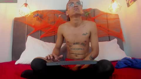 cool_johnson online show from October 18, 2025, 11:55 am