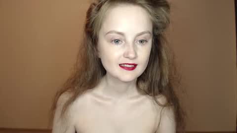 Amber online show from October 3, 2025, 1:46 am