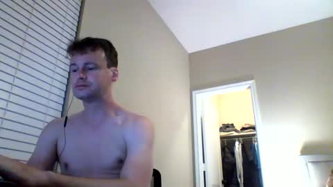 Snapshot of cooldude122222 chatting on December 2, 2024, 5:48 am cooldude122222 online show from December 2, 2024, 5:48 am