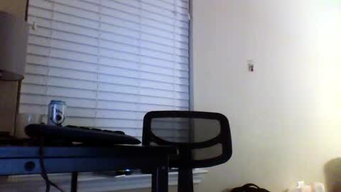 Snapshot of cooldude122222 chatting on December 25, 2024, 9:34 am cooldude122222 online show from December 25, 2024, 9:34 am