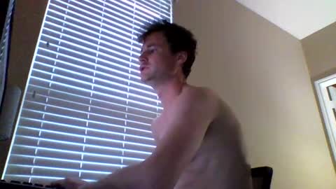 Snapshot of cooldude122222 chatting on February 9, 2025, 2:40 pm cooldude122222 online show from February 9, 2025, 2:40 pm