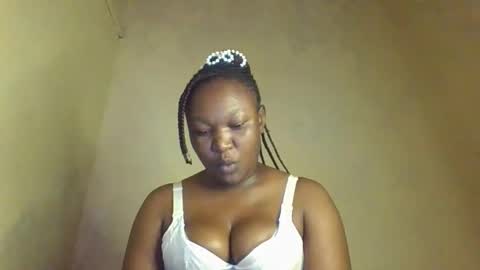 Snapshot of coolgirl001 chatting on February 6, 2026, 3:15 pm coolgirl001 online show from February 6, 2026, 3:15 pm