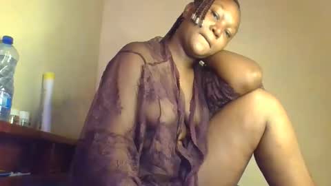 Snapshot of coolgirl001 chatting on February 9, 2026, 11:58 am coolgirl001 online show from February 9, 2026, 11:58 am