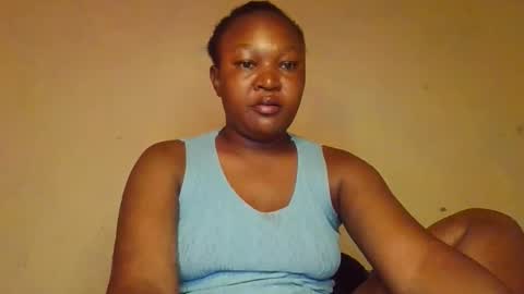 Snapshot of coolgirl001 chatting on February 24, 2026, 9:18 am coolgirl001 online show from February 24, 2026, 9:18 am