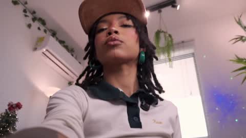 Snapshot of cooper_reds chatting on November 27, 2025, 8:33 pm ROSELL 3 online show from November 27, 2025, 8:33 pm