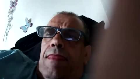 coq93 online show from September 28, 2025, 12:43 pm