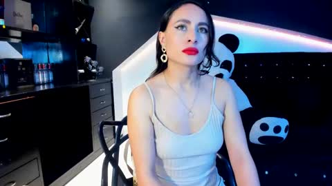 Coral  online show from March 4, 2025, 12:33 pm