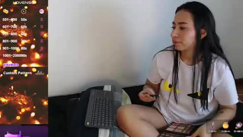 coraline2911 online show from December 19, 2024, 10:56 am