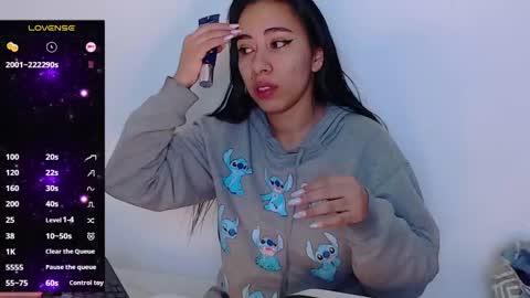 coraline2911 online show from February 1, 2025, 10:48 am