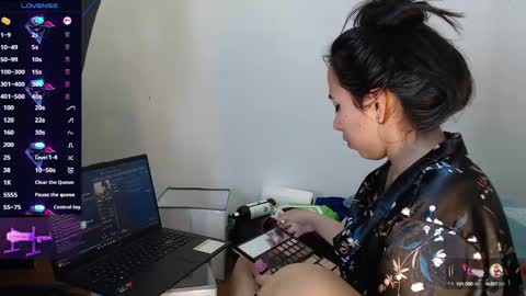 coraline2911 online show from February 26, 2025, 10:58 am