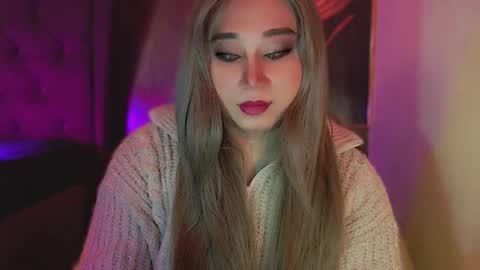 Snapshot of corefinder_xx chatting on November 22, 2025, 7:29 am corefinder_xx online show from November 22, 2025, 7:29 am