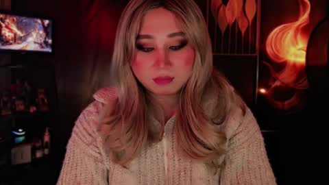 Snapshot of corefinder_xx chatting on December 19, 2025, 6:26 pm corefinder_xx online show from December 19, 2025, 6:26 pm