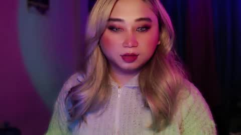 Snapshot of corefinder_xx chatting on January 5, 2026, 6:11 pm corefinder_xx online show from January 5, 2026, 6:11 pm