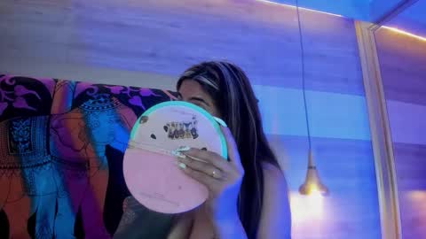 Cori online show from March 25, 2026, 3:56 am