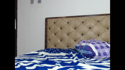 cornxslut online show from November 30, 2025, 4:22 pm