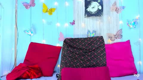 corynatayler online show from September 17, 2025, 11:17 pm