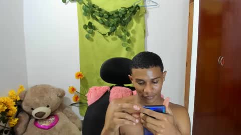 Ethan  online show from January 29, 2025, 11:35 pm