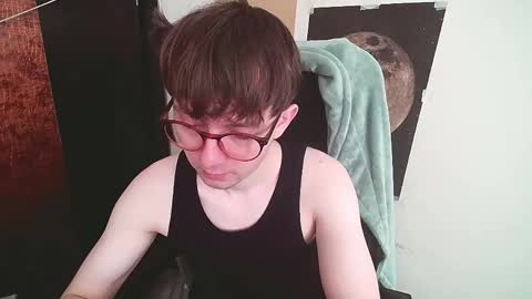 Snapshot of cosmonudes chatting on May 27, 2026, 3:14 am Barry online show from May 27, 2026, 3:14 am