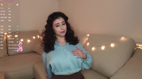 Luna online show from January 8, 2026, 7:05 pm