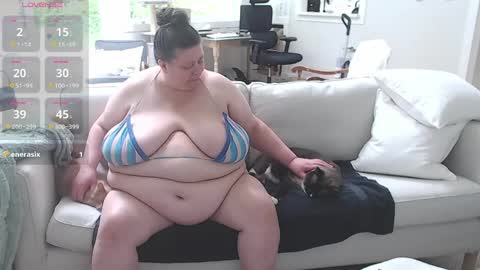 cougar bbw online show from May 19, 2026, 5:41 pm