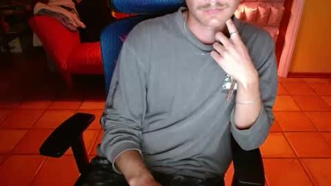 couldbe online show from November 7, 2025, 2:44 am