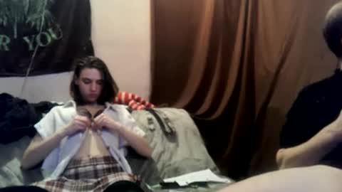 Alaskawildcouple online show from January 31, 2025, 3:11 pm