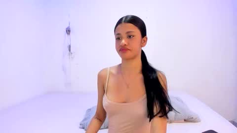 Andri online show from November 5, 2025, 9:04 pm