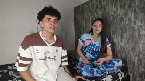Val y Sal online show from May 4, 2026, 11:06 am