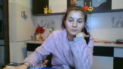 Snapshot of couple_p3rf3ct chatting on December 18, 2024, 3:15 am couple_p3rf3ct online show from December 18, 2024, 3:15 am