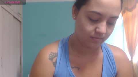  ALEJANDRO Y EMILY  online show from January 12, 2026, 2:55 pm