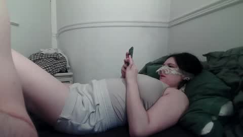 Snapshot of coupleforyou23 chatting on December 17, 2024, 5:51 am coupleforyou23 online show from December 17, 2024, 5:51 am