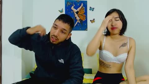 Snapshot of couplehotxxx66 chatting on October 12, 2025, 6:07 pm couplehotxxx66 online show from October 12, 2025, 6:07 pm
